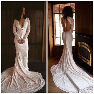 Daughters Of Simone Recy Lace Ivory Gown Bridal XL Plunging Long‎ Sleeve Size XL